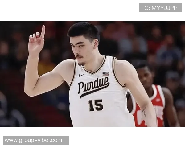 阿德巴约揭秘新进攻体系强调快速节奏与团队协作的重要性