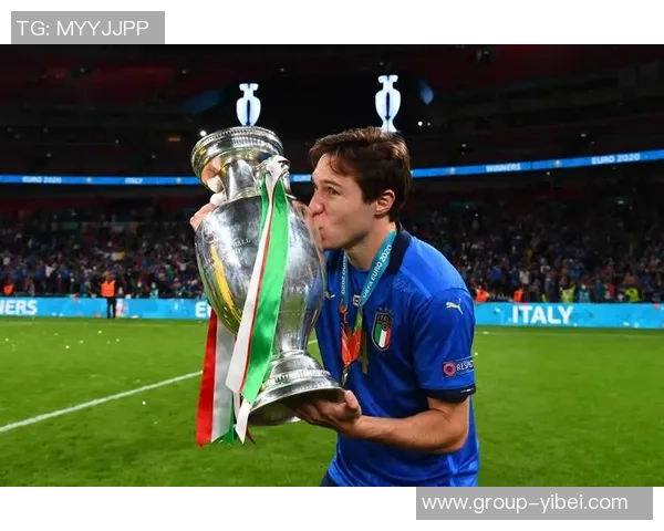 基耶萨荣膺利物浦九月最佳球员表现出色助攻与进球双丰收