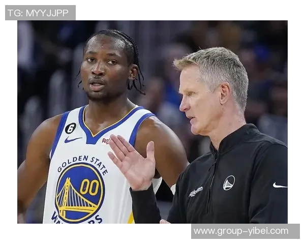 科尔称巴特勒在训练后与库明加交流给予他许多帮助和指导